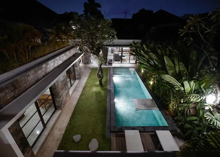 Duadewi 3br In The Heart Of By Santi Management Villa