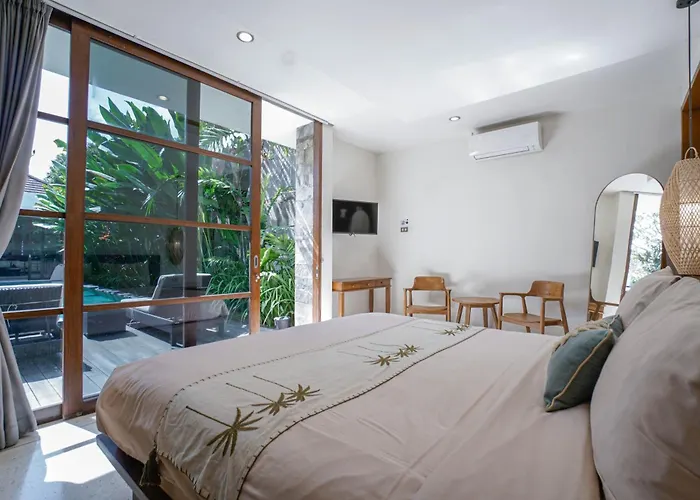 Duadewi 3br In The Heart Of By Santi Management Villa *